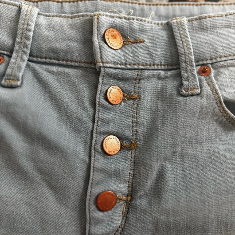 Universal Thread Jean Shorts - Picture 2 of 4